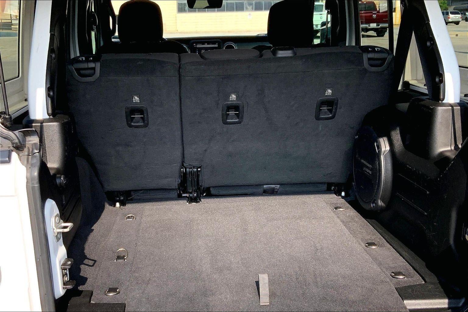 2022 Jeep Wrangler Unlimited Sahara 4x4