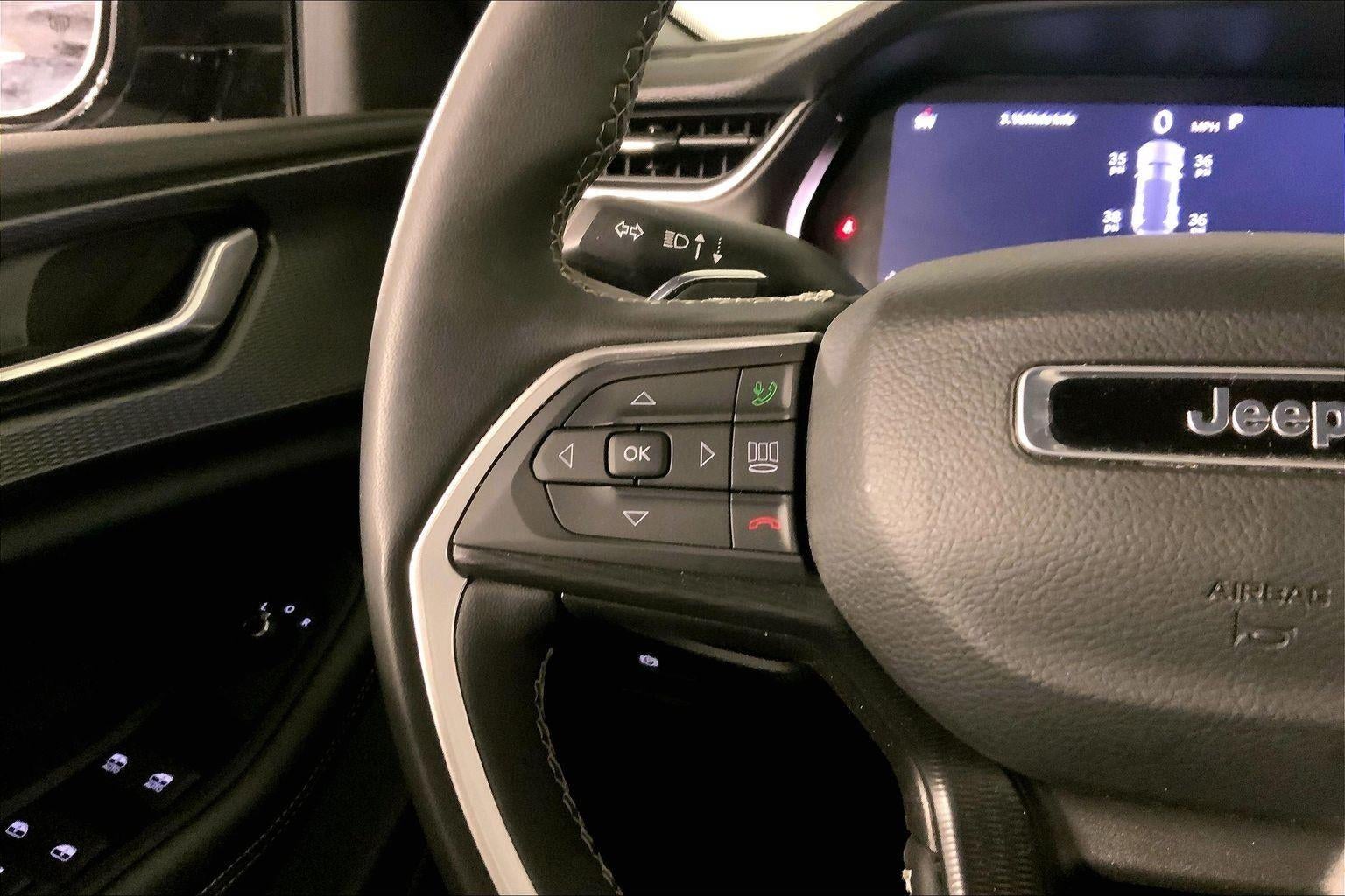 2025 Jeep Grand Cherokee Altitude 4x4