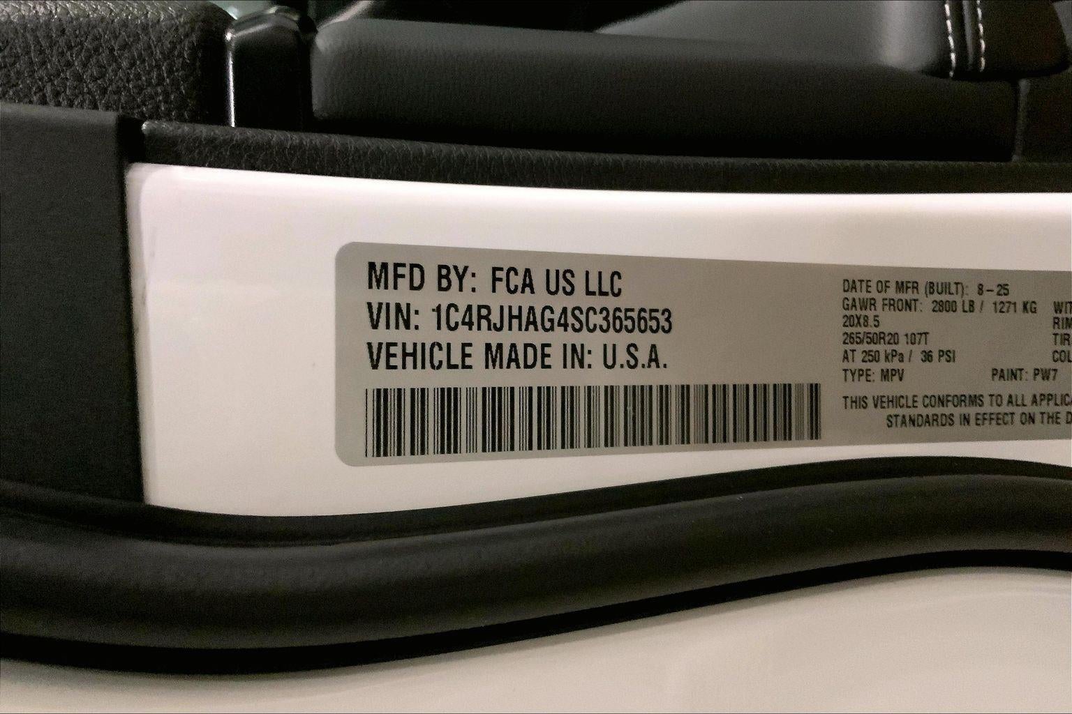 2025 Jeep Grand Cherokee GRAND CHEROKEE ALTITUDE 4X4