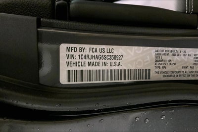 2025 Jeep Grand Cherokee GRAND CHEROKEE LAREDO X 4X4