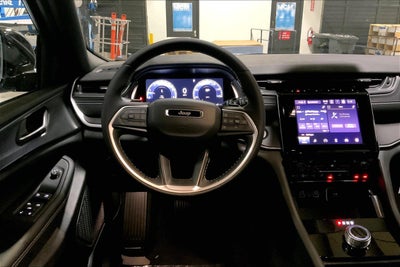 2025 Jeep Grand Cherokee GRAND CHEROKEE ALTITUDE 4X4