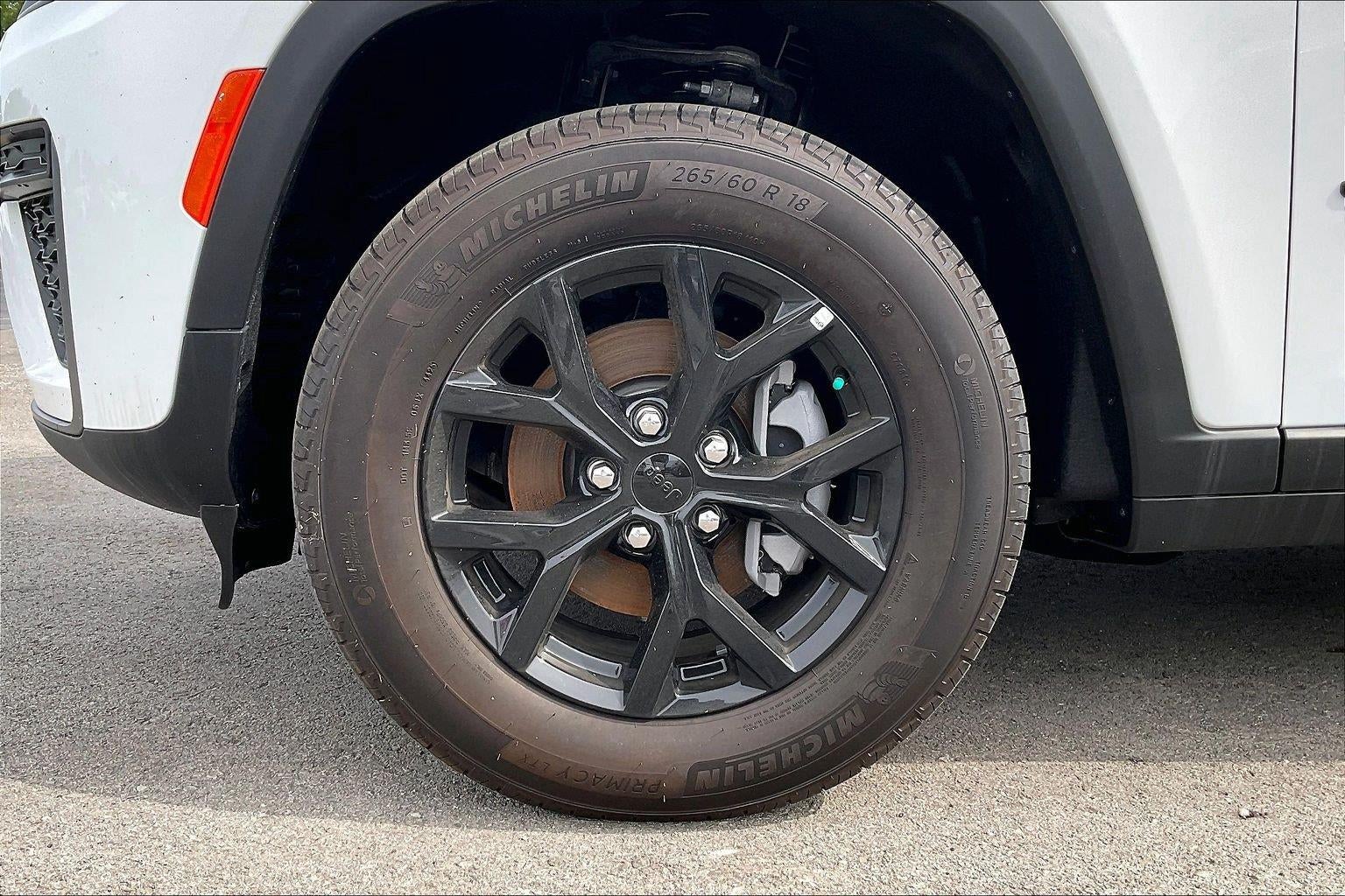 2026 Jeep Grand Cherokee GRAND CHEROKEE LAREDO ALTITUDE 4X4