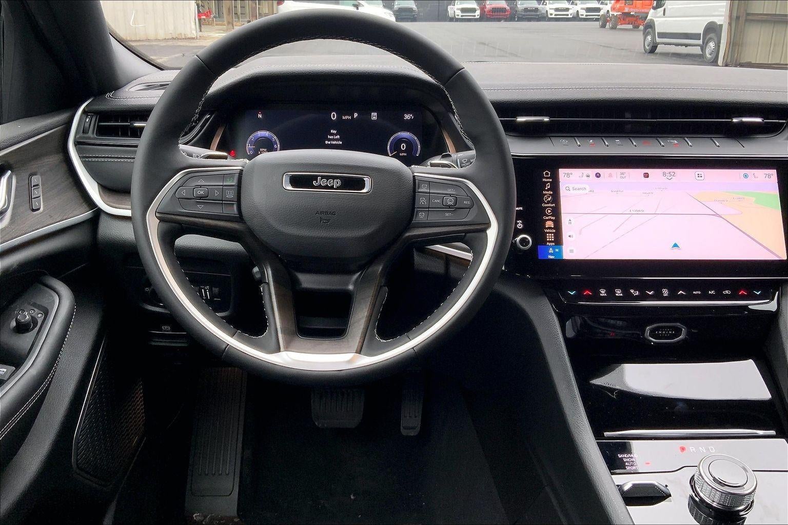 2026 Jeep Grand Cherokee GRAND CHEROKEE LIMITED RESERVE 4X4