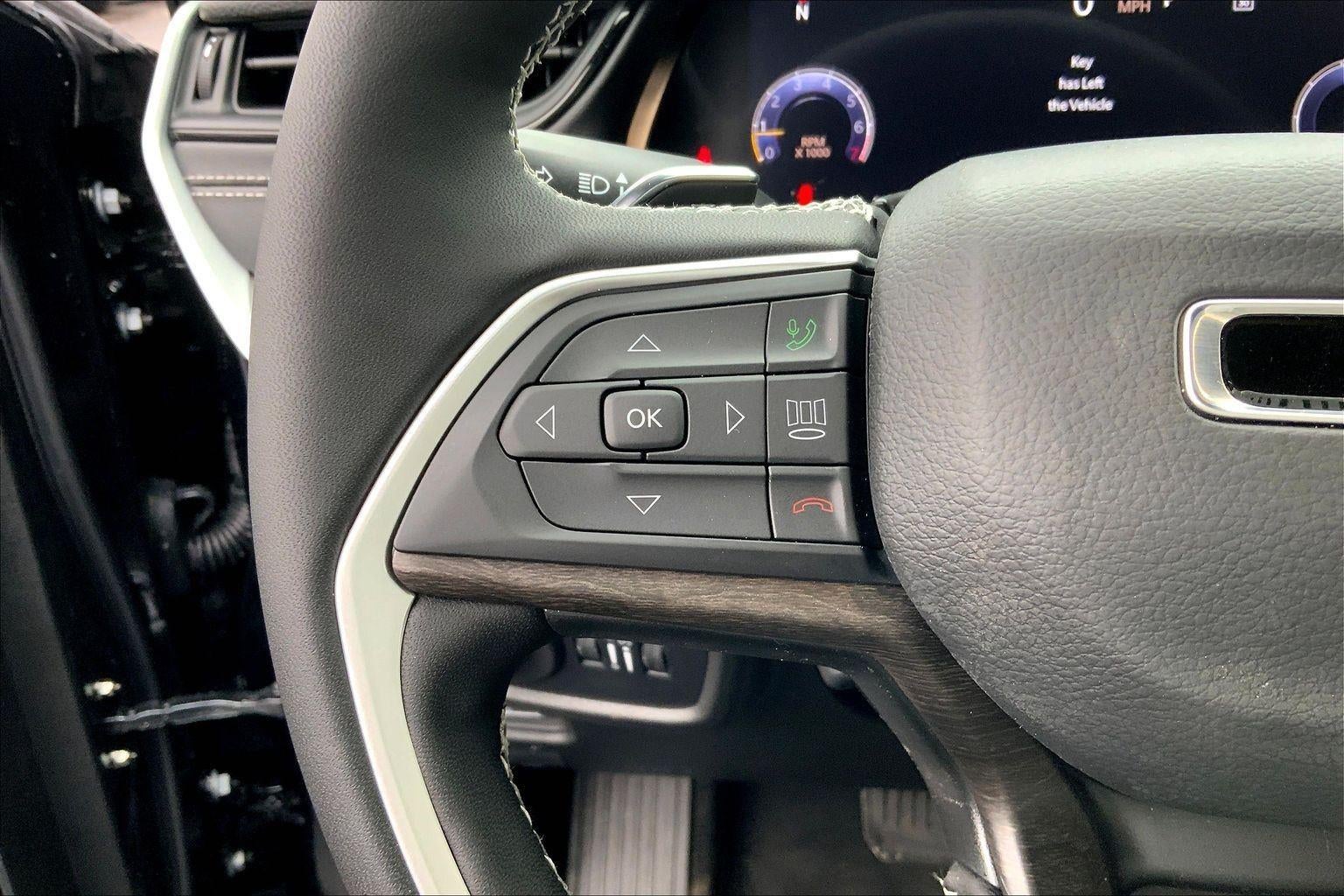 2026 Jeep Grand Cherokee GRAND CHEROKEE LIMITED RESERVE 4X4