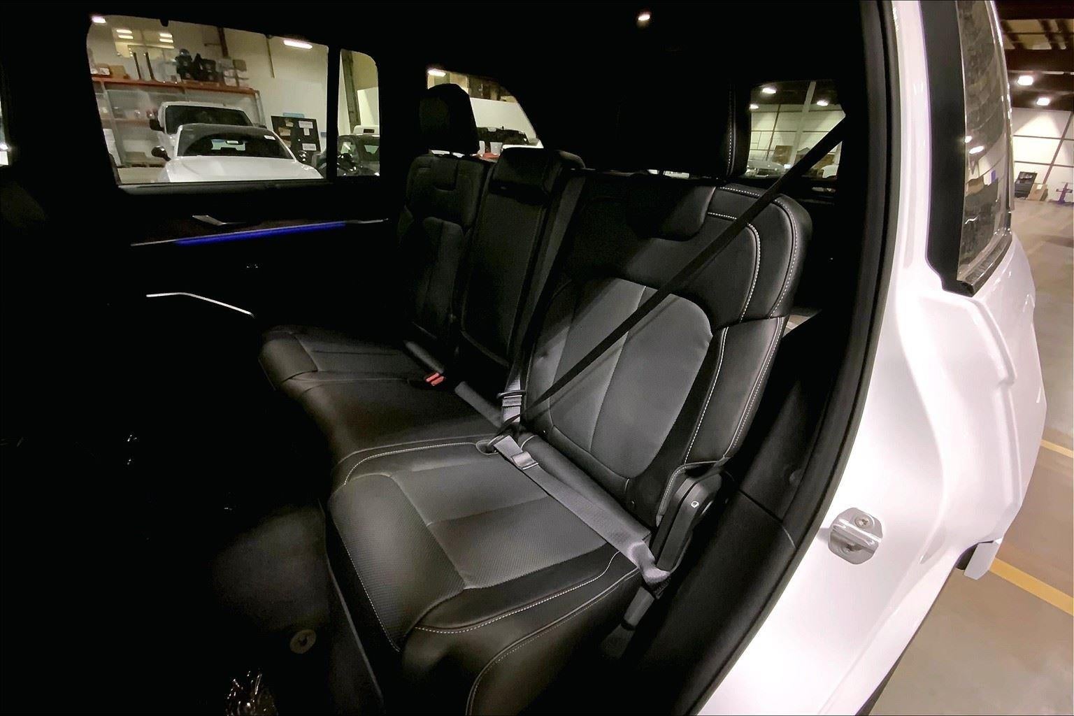 2025 Jeep Grand Cherokee GRAND CHEROKEE OVERLAND 4X4