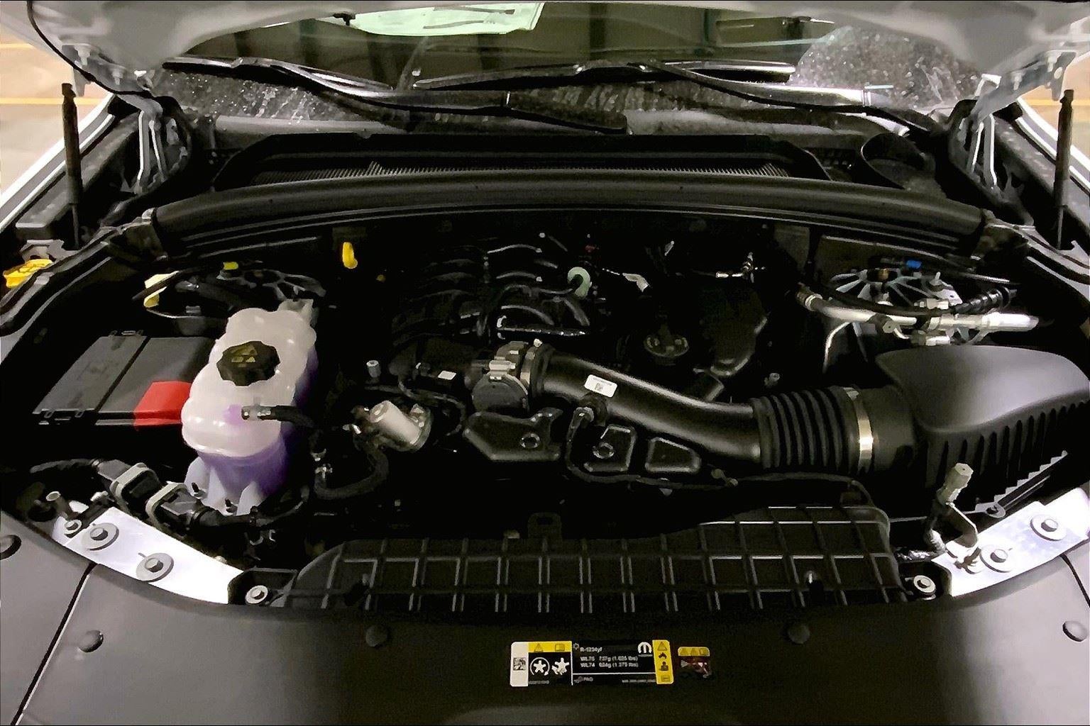 2025 Jeep Grand Cherokee GRAND CHEROKEE OVERLAND 4X4