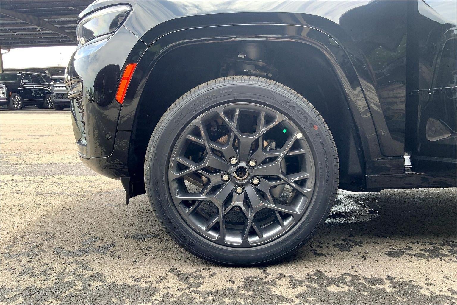 2026 Jeep Grand Cherokee GRAND CHEROKEE SUMMIT 4X4