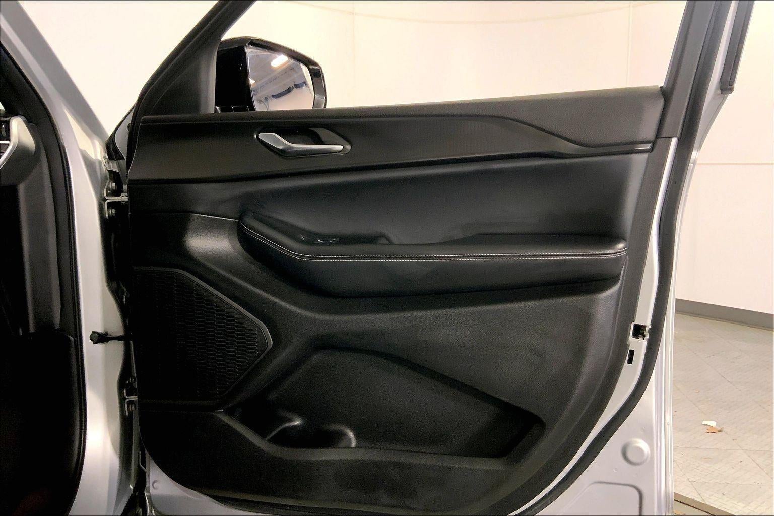 2024 Jeep Grand Cherokee L Altitude 4x4