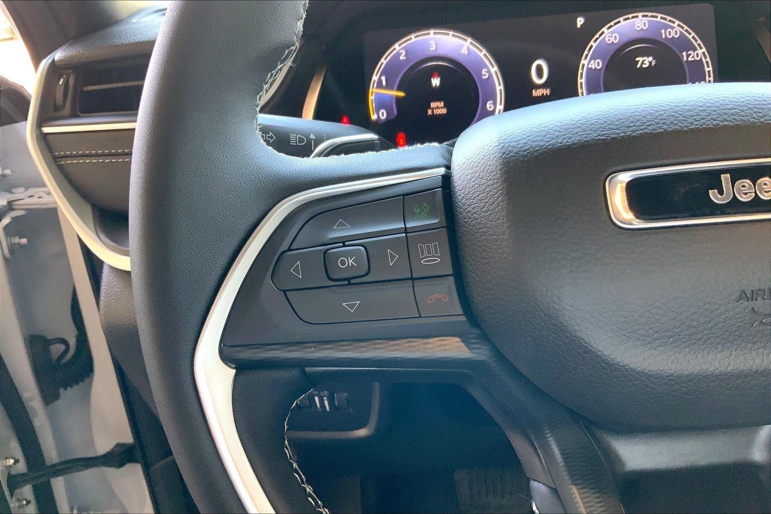 2026 Jeep Grand Cherokee GRAND CHEROKEE L LAREDO 4X4