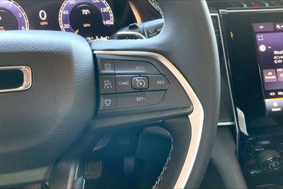 2026 Jeep Grand Cherokee GRAND CHEROKEE L LAREDO 4X4