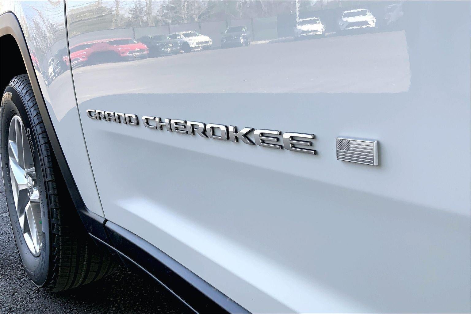 2026 Jeep Grand Cherokee GRAND CHEROKEE L LAREDO 4X4