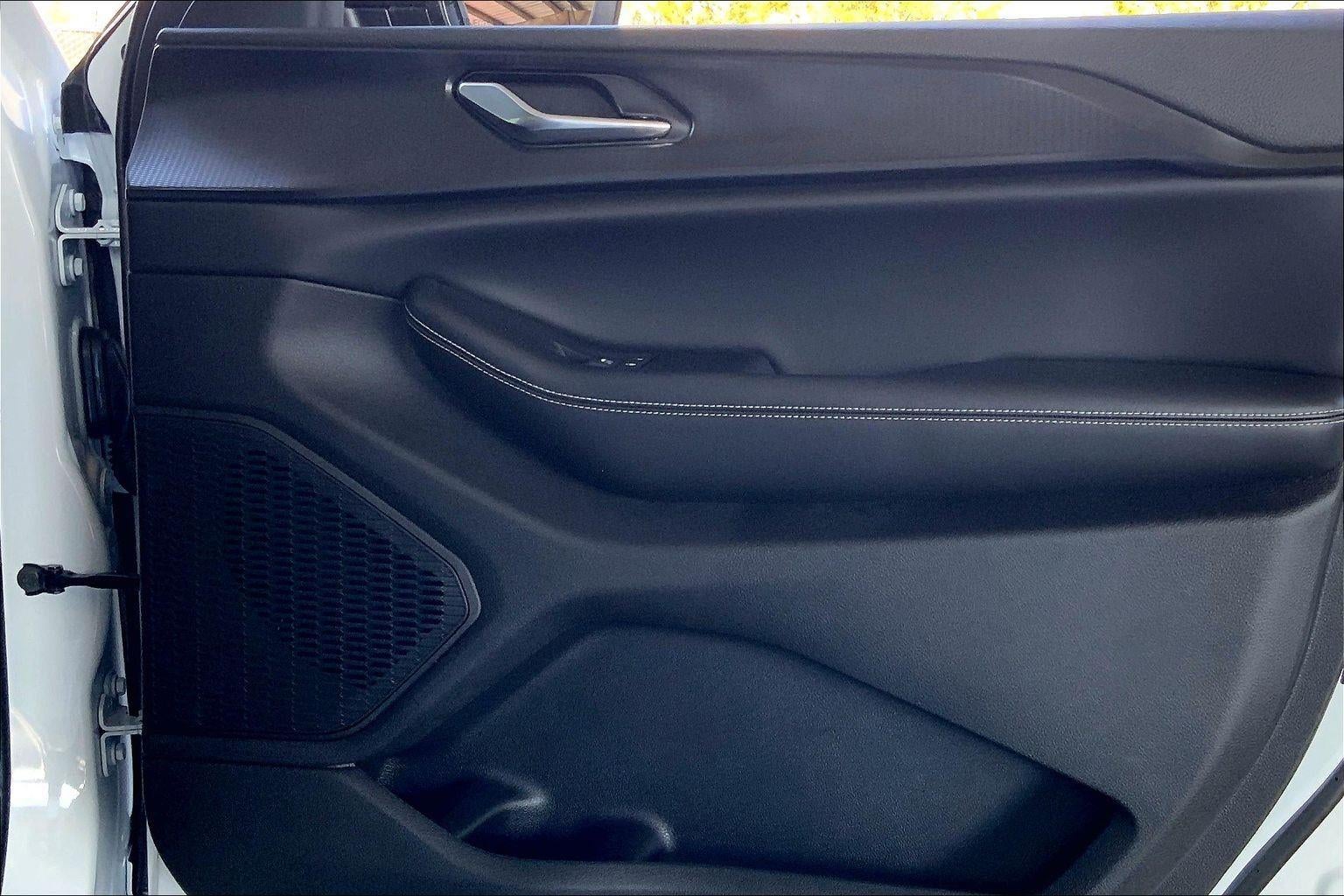 2026 Jeep Grand Cherokee GRAND CHEROKEE L LAREDO 4X4