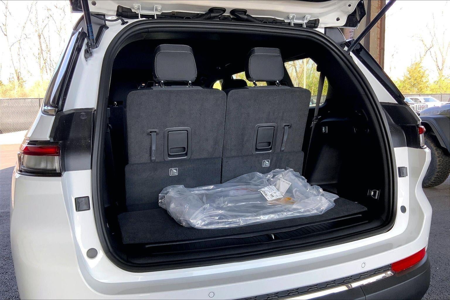 2026 Jeep Grand Cherokee GRAND CHEROKEE L LAREDO 4X4