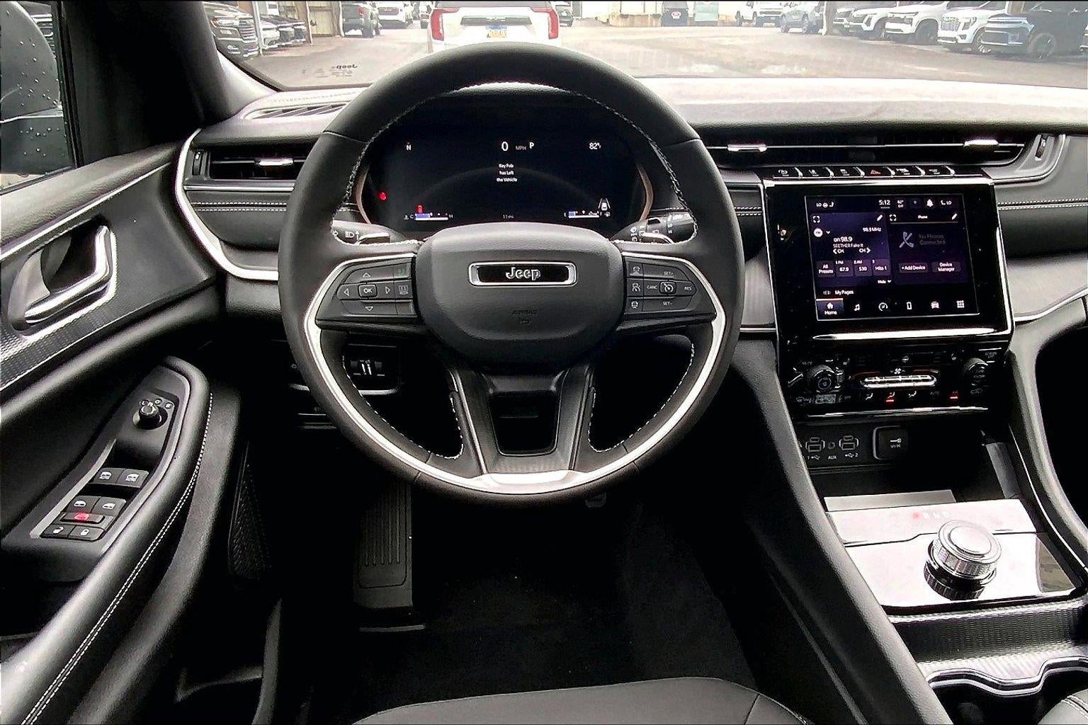 2026 Jeep Grand Cherokee GRAND CHEROKEE L LAREDO X 4X4
