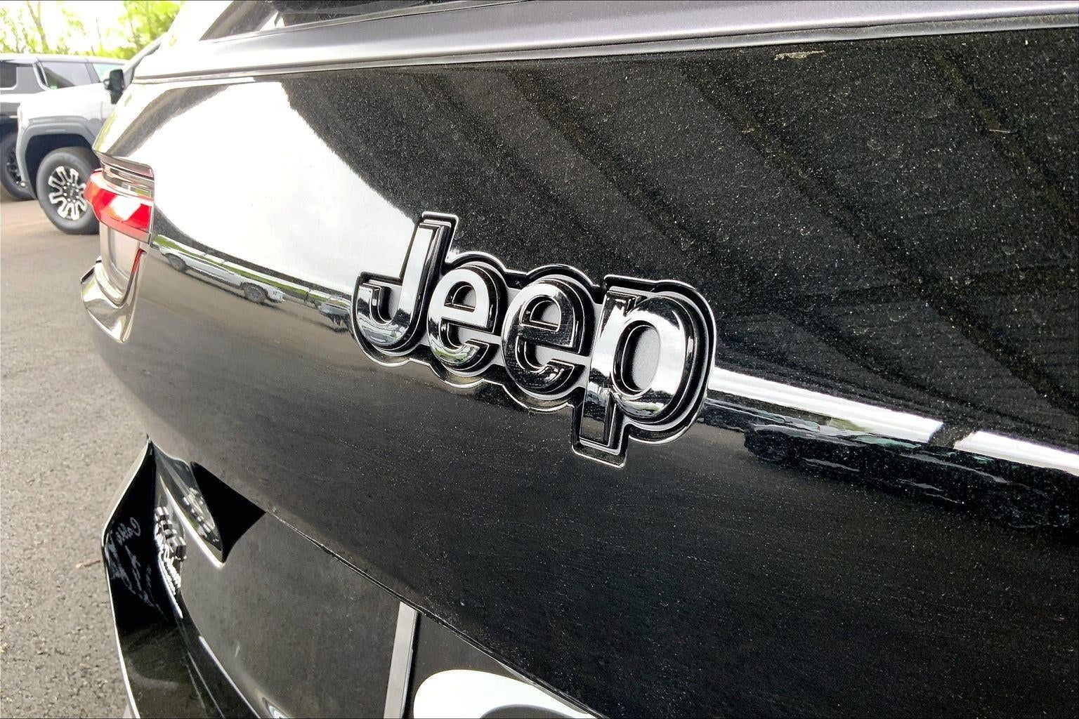 2026 Jeep Grand Cherokee GRAND CHEROKEE L LAREDO ALTITUDE 4X4