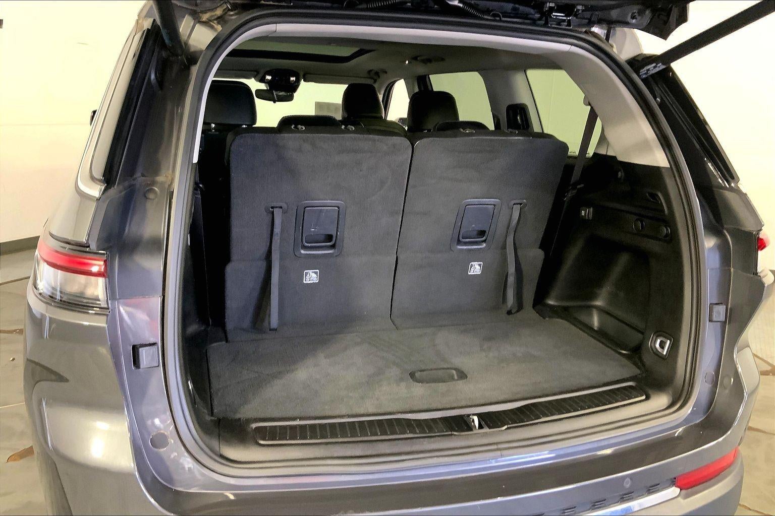 2022 Jeep Grand Cherokee L Limited 4x4