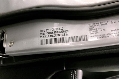 2025 Jeep Grand Cherokee GRAND CHEROKEE L LIMITED 4X4