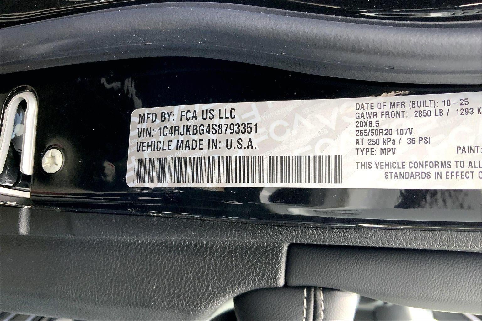 2025 Jeep Grand Cherokee GRAND CHEROKEE L LIMITED 4X4