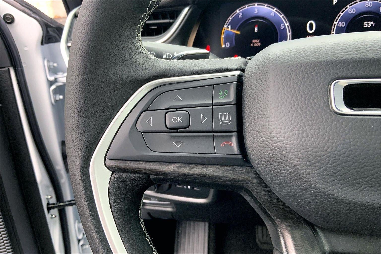 2025 Jeep Grand Cherokee GRAND CHEROKEE L LIMITED 4X4