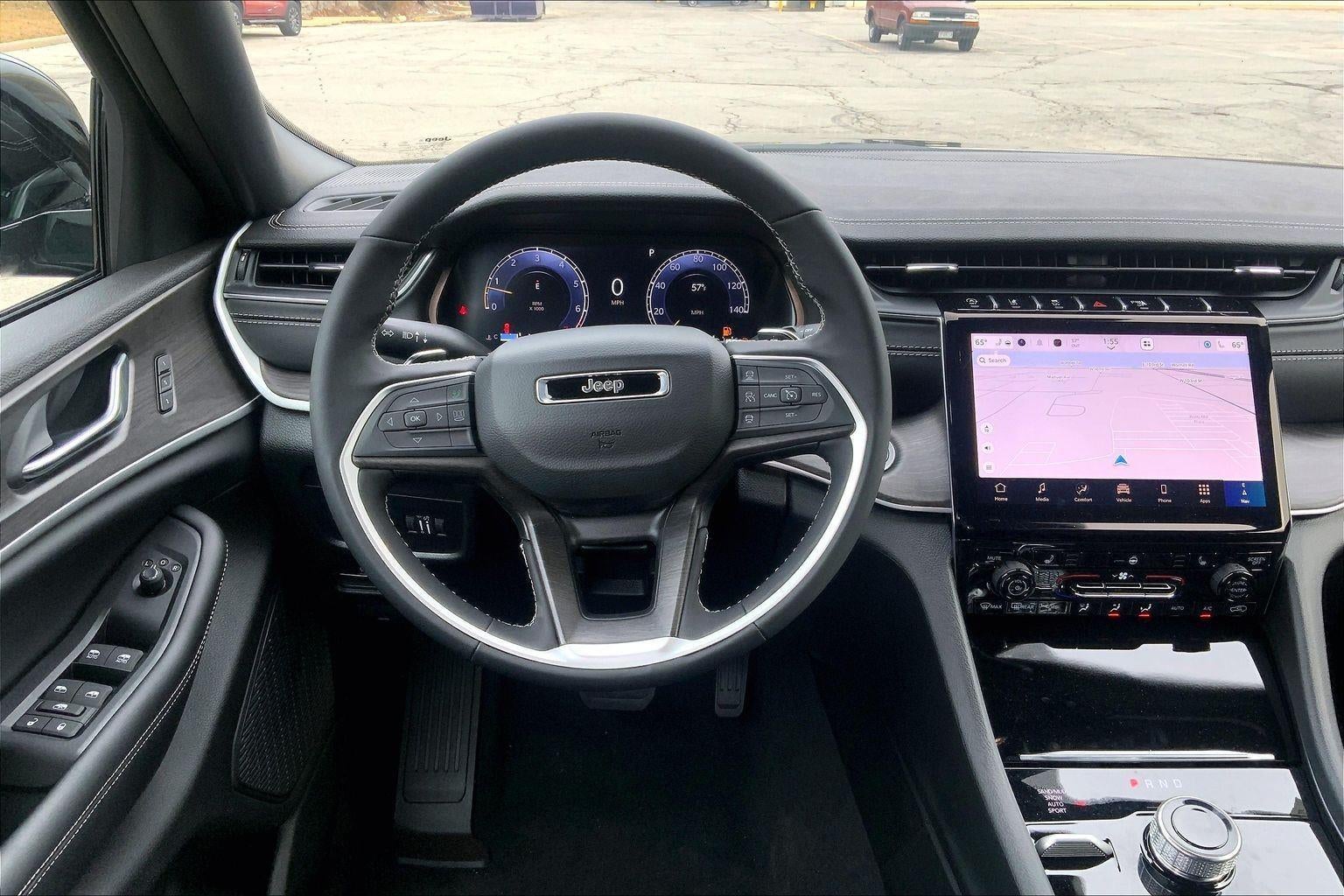 2025 Jeep Grand Cherokee GRAND CHEROKEE L LIMITED 4X4