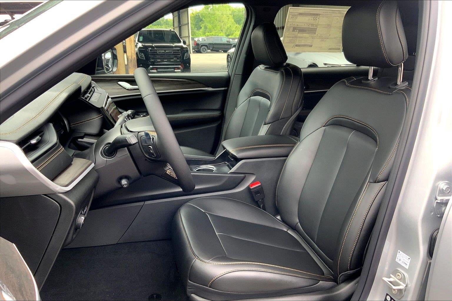 2026 Jeep Grand Cherokee GRAND CHEROKEE L 85TH ANNIVERSARY EDITION 4X4