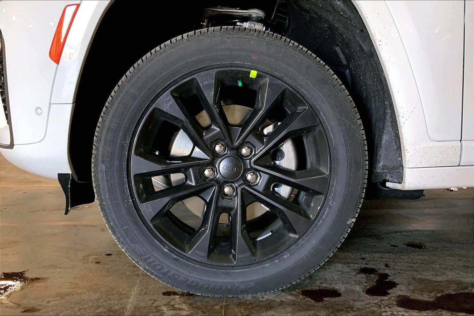 2026 Jeep Grand Cherokee GRAND CHEROKEE L LIMITED RESERVE 4X4