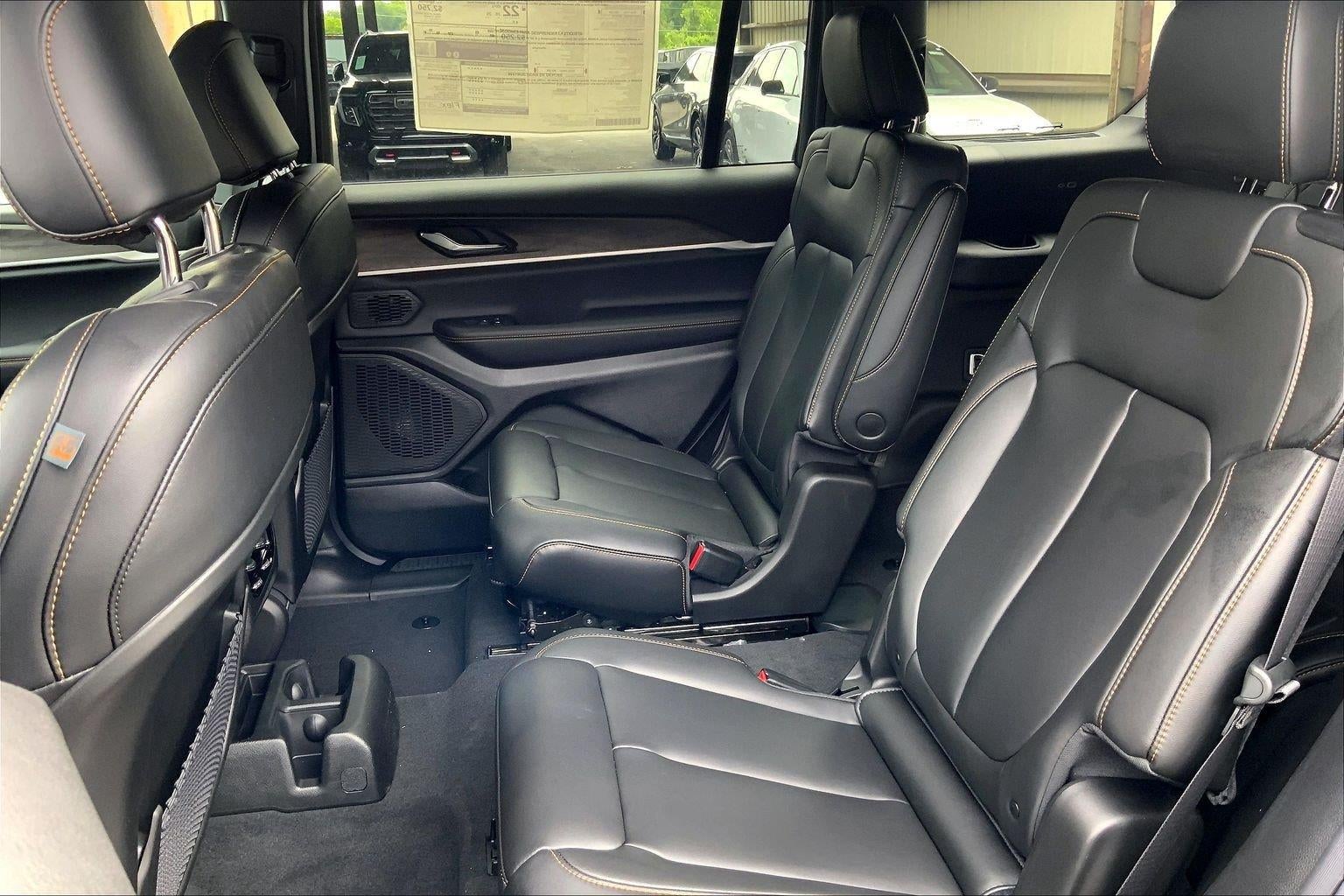 2026 Jeep Grand Cherokee GRAND CHEROKEE L 85TH ANNIVERSARY EDITION 4X4