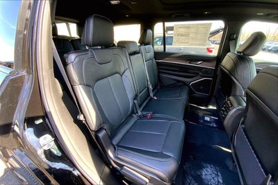 2026 Jeep Grand Cherokee GRAND CHEROKEE L LIMITED RESERVE 4X4