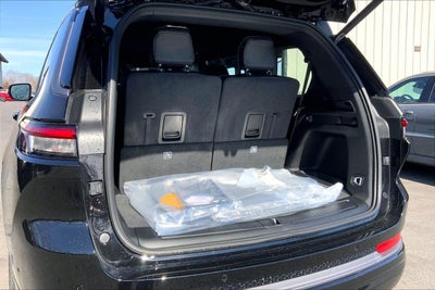 2026 Jeep Grand Cherokee GRAND CHEROKEE L LIMITED RESERVE 4X4