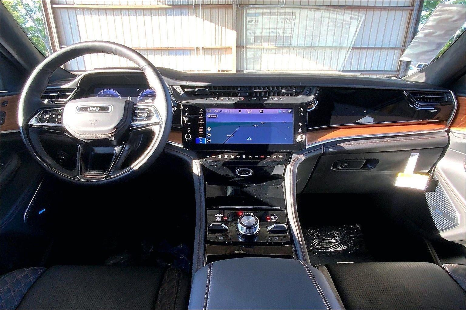 2026 Jeep Grand Cherokee GRAND CHEROKEE L SUMMIT 4X4