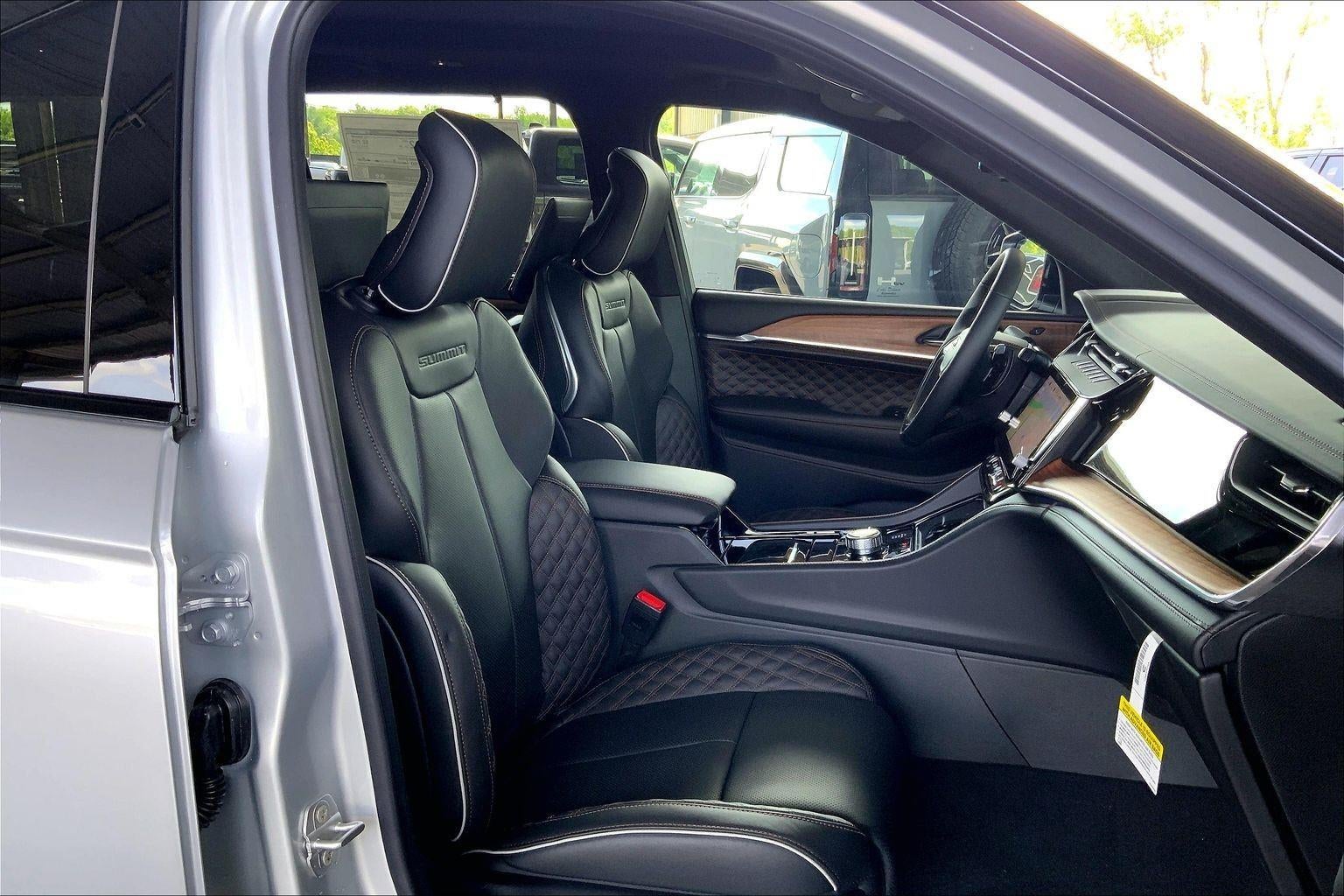 2026 Jeep Grand Cherokee GRAND CHEROKEE L SUMMIT 4X4