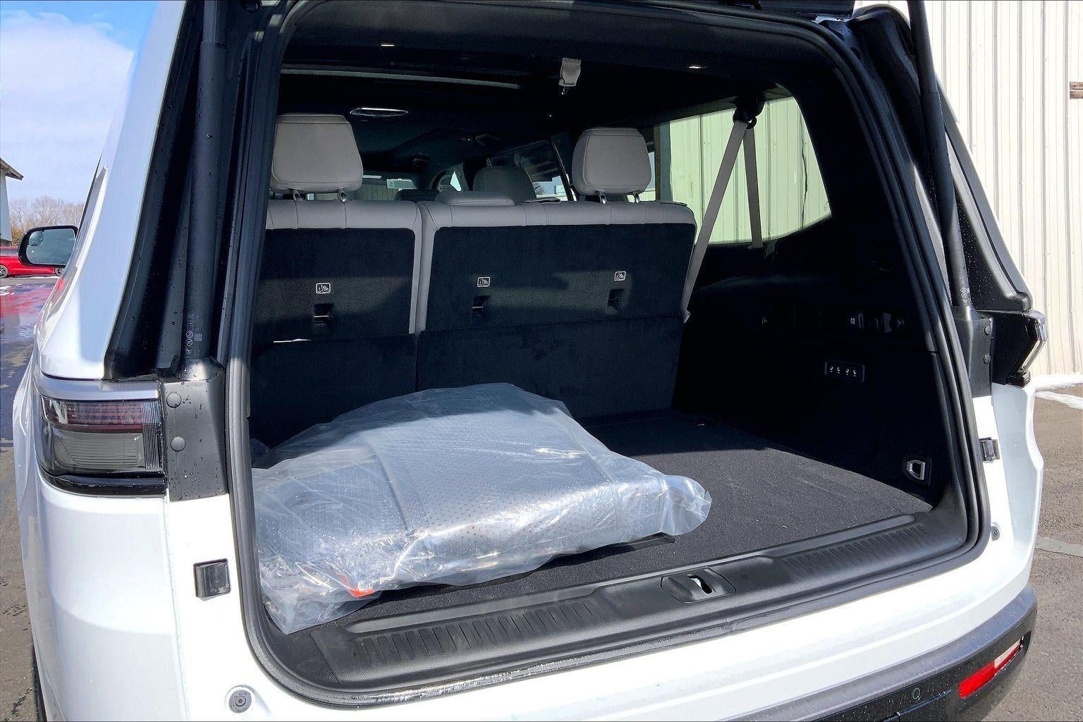 2026 Jeep Grand Wagoneer GRAND WAGONEER L 4X4