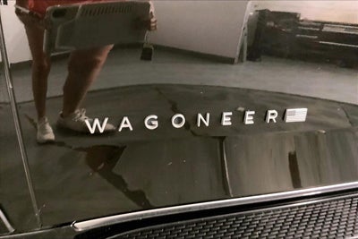 2024 Jeep Wagoneer L Series II 4x4