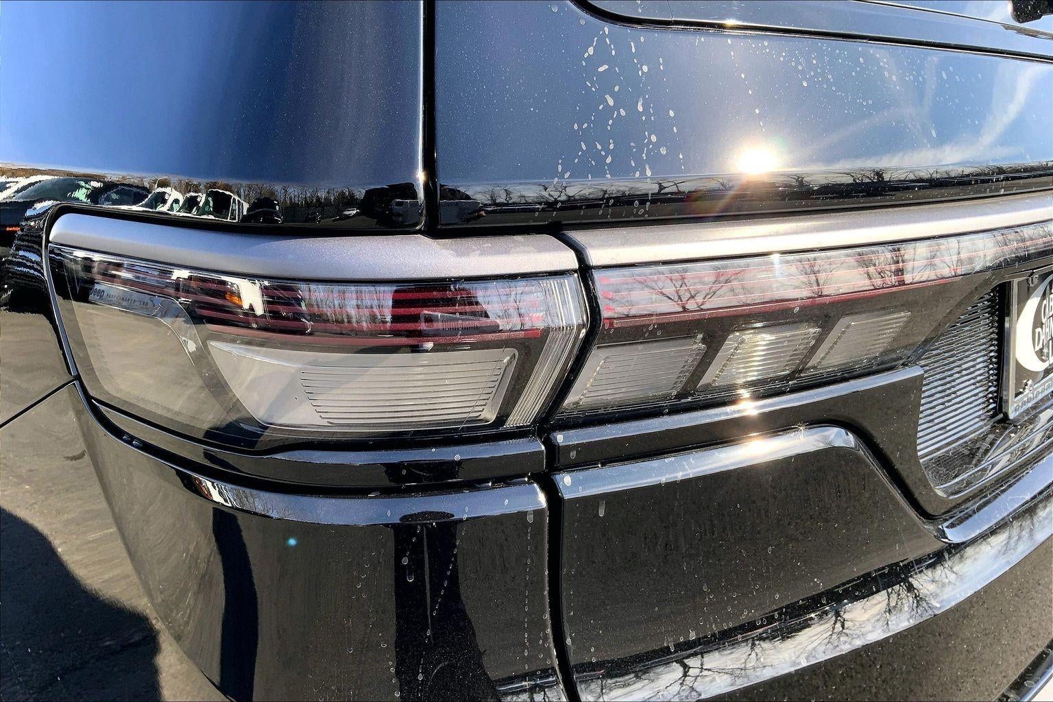 2026 Jeep Grand Wagoneer GRAND WAGONEER L LIMITED RESERVE 4X4