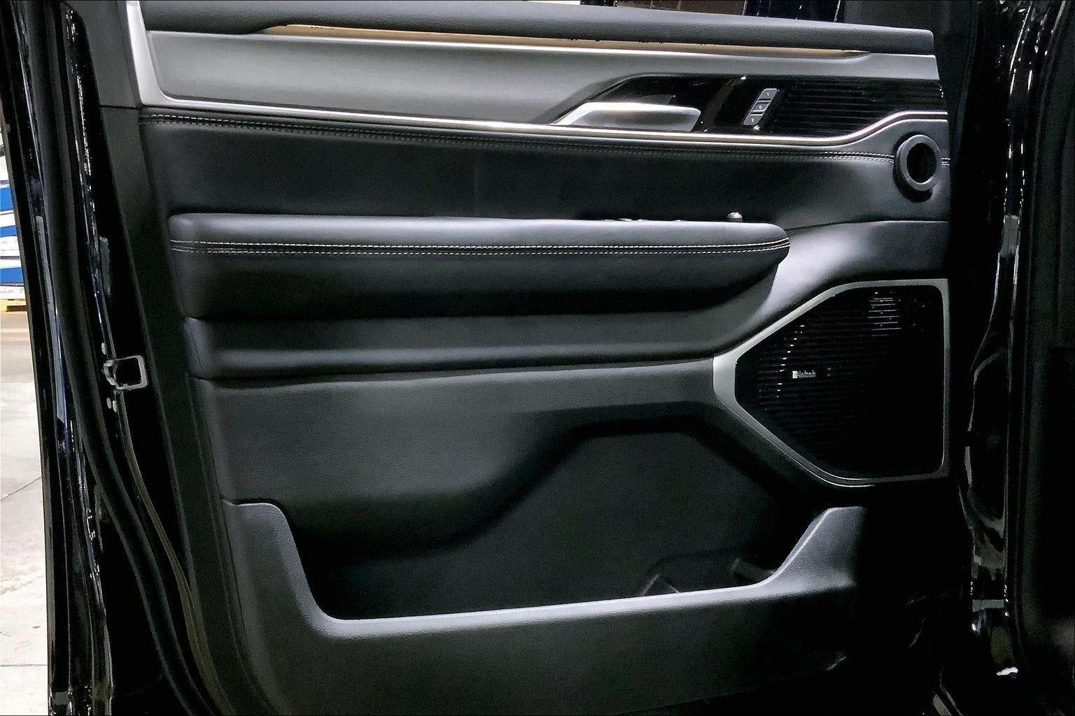 2025 Jeep Wagoneer WAGONEER L SUPER 4X4