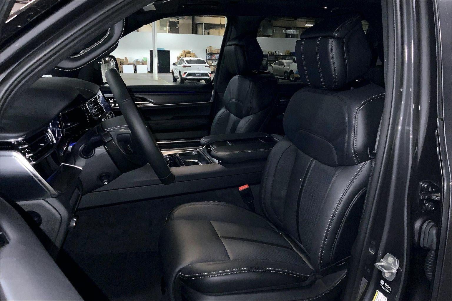 2026 Jeep Grand Wagoneer GRAND WAGONEER L SUMMIT OBSIDIAN 4X4