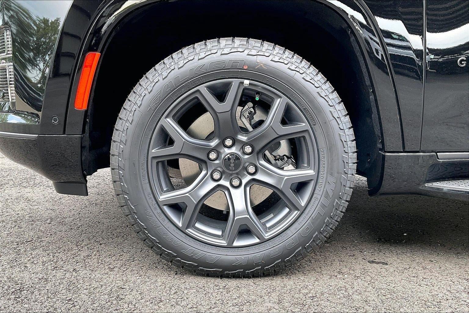 2026 Jeep Grand Wagoneer GRAND WAGONEER UPLAND 4X4