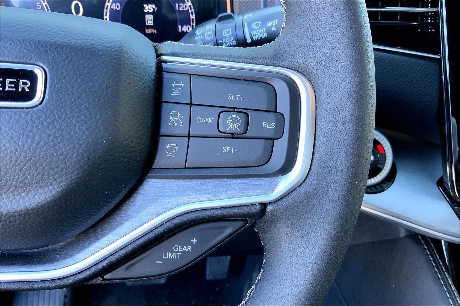 2026 Jeep Grand Wagoneer GRAND WAGONEER LIMITED ALTITUDE 4X4