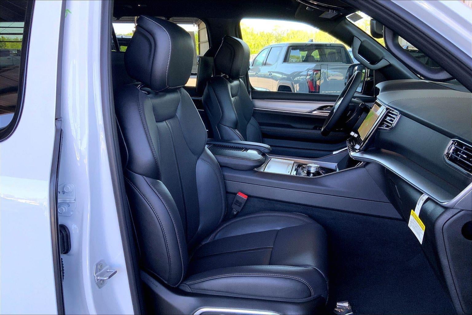 2026 Jeep Grand Wagoneer GRAND WAGONEER LIMITED RESERVE 4X4