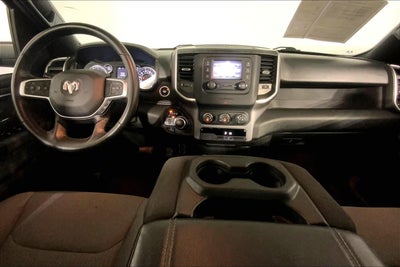 2022 RAM 1500 Big Horn Crew Cab 4x4 5'7' Box