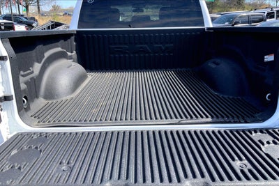 2024 RAM 1500 Big Horn Crew Cab 4x4 5'7' Box