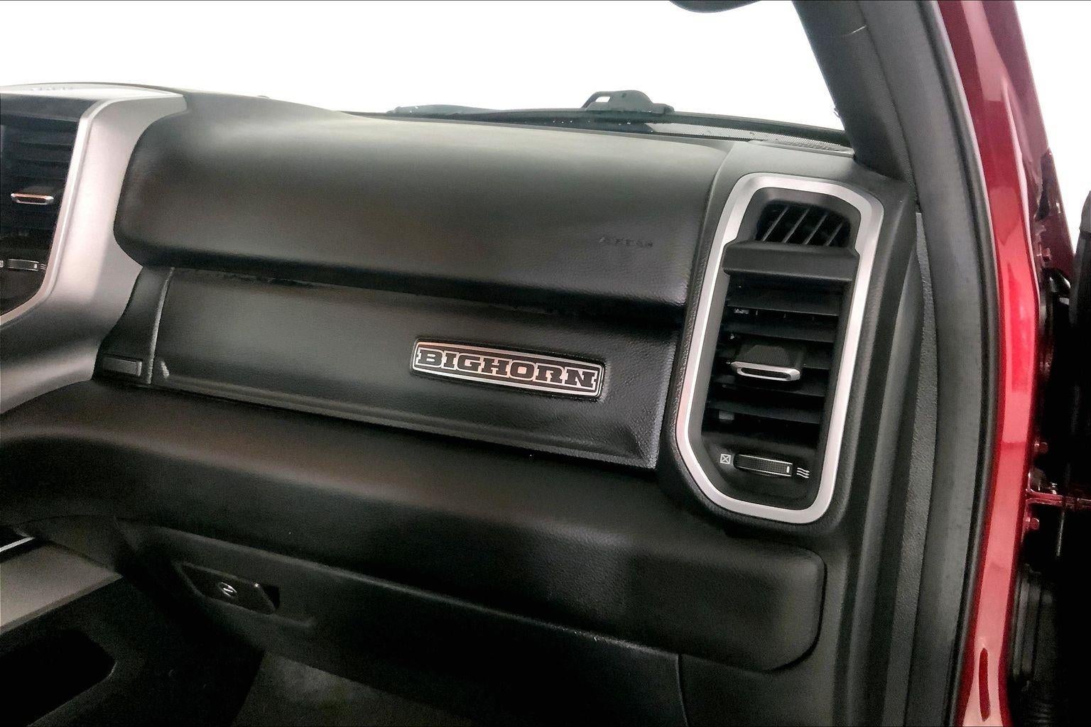 2022 RAM 1500 Big Horn Crew Cab 4x4 5'7' Box