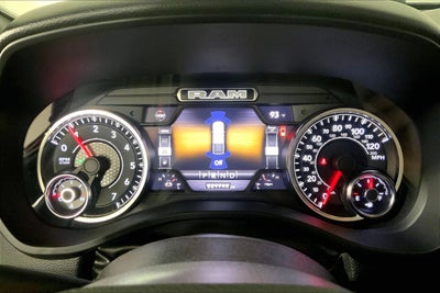 2022 RAM 1500 Big Horn Crew Cab 4x4 5'7' Box