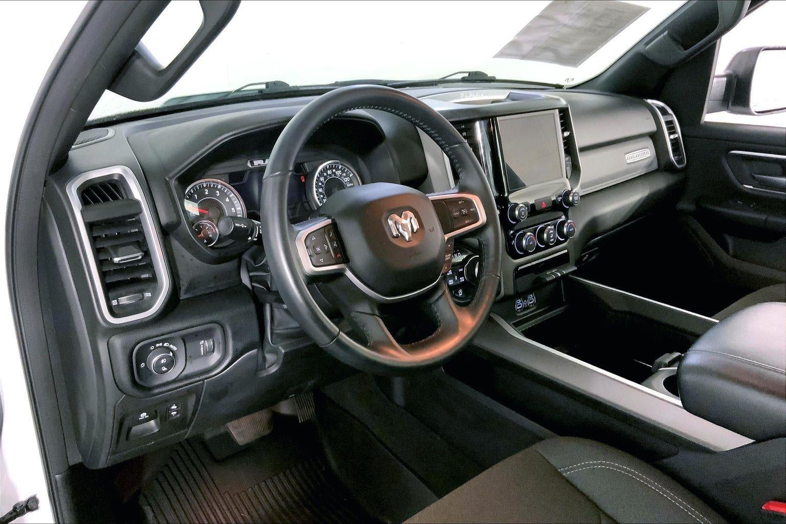 2022 RAM 1500 Big Horn Crew Cab 4x4 5'7' Box