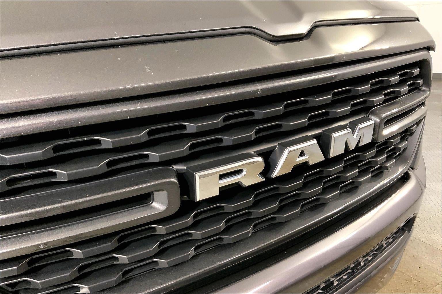 2022 RAM 1500 Big Horn Crew Cab 4x4 5'7' Box