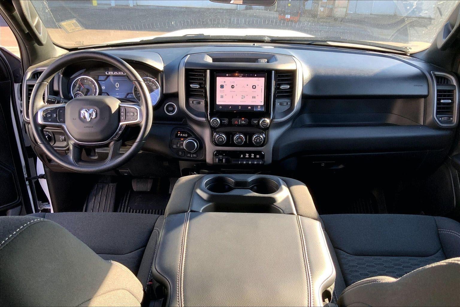 2025 RAM 1500 Warlock Crew Cab 4x4 5'7' Box