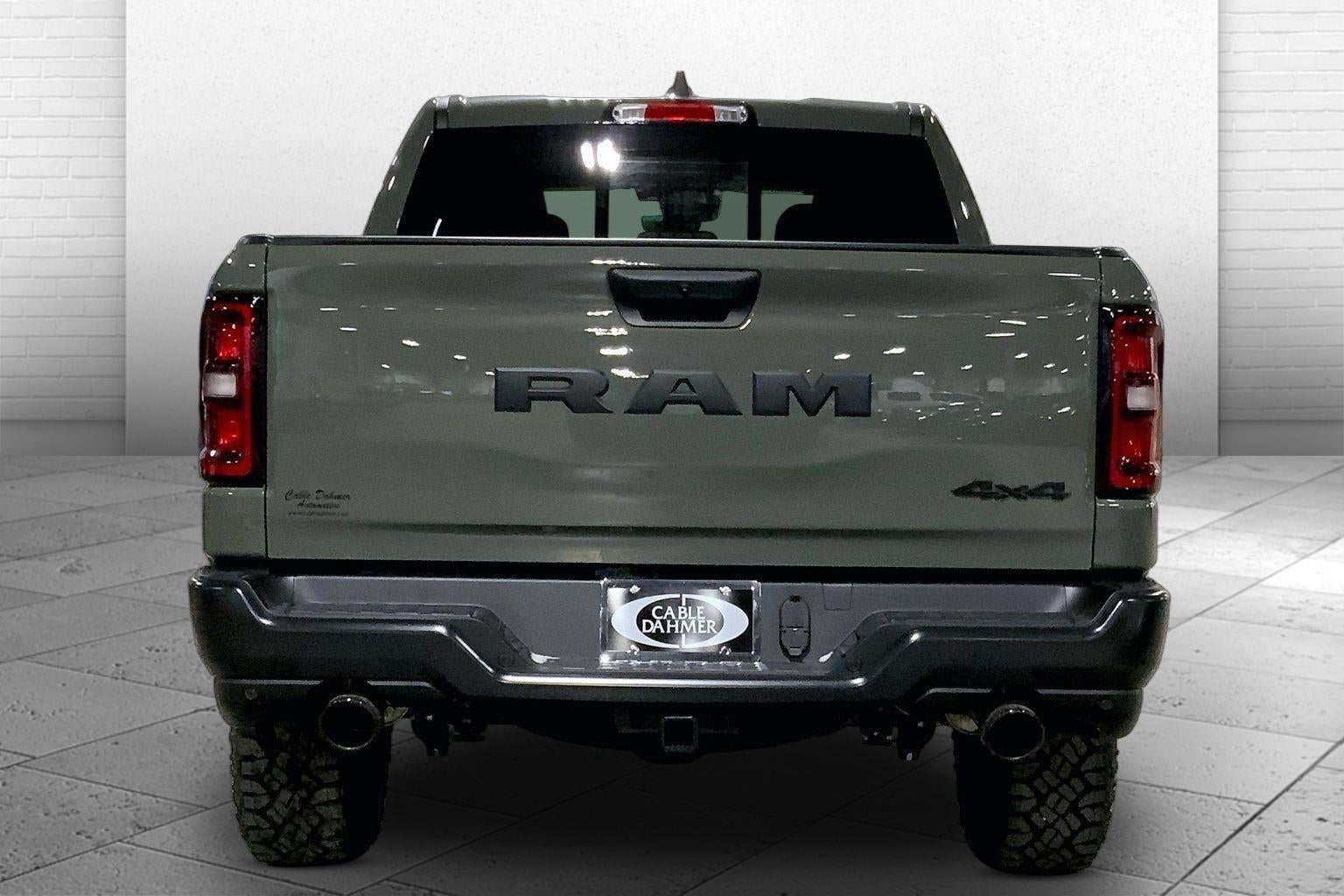 2026 RAM Ram 1500 RAM 1500 WARLOCK CREW CAB 4X4 5'7' BOX