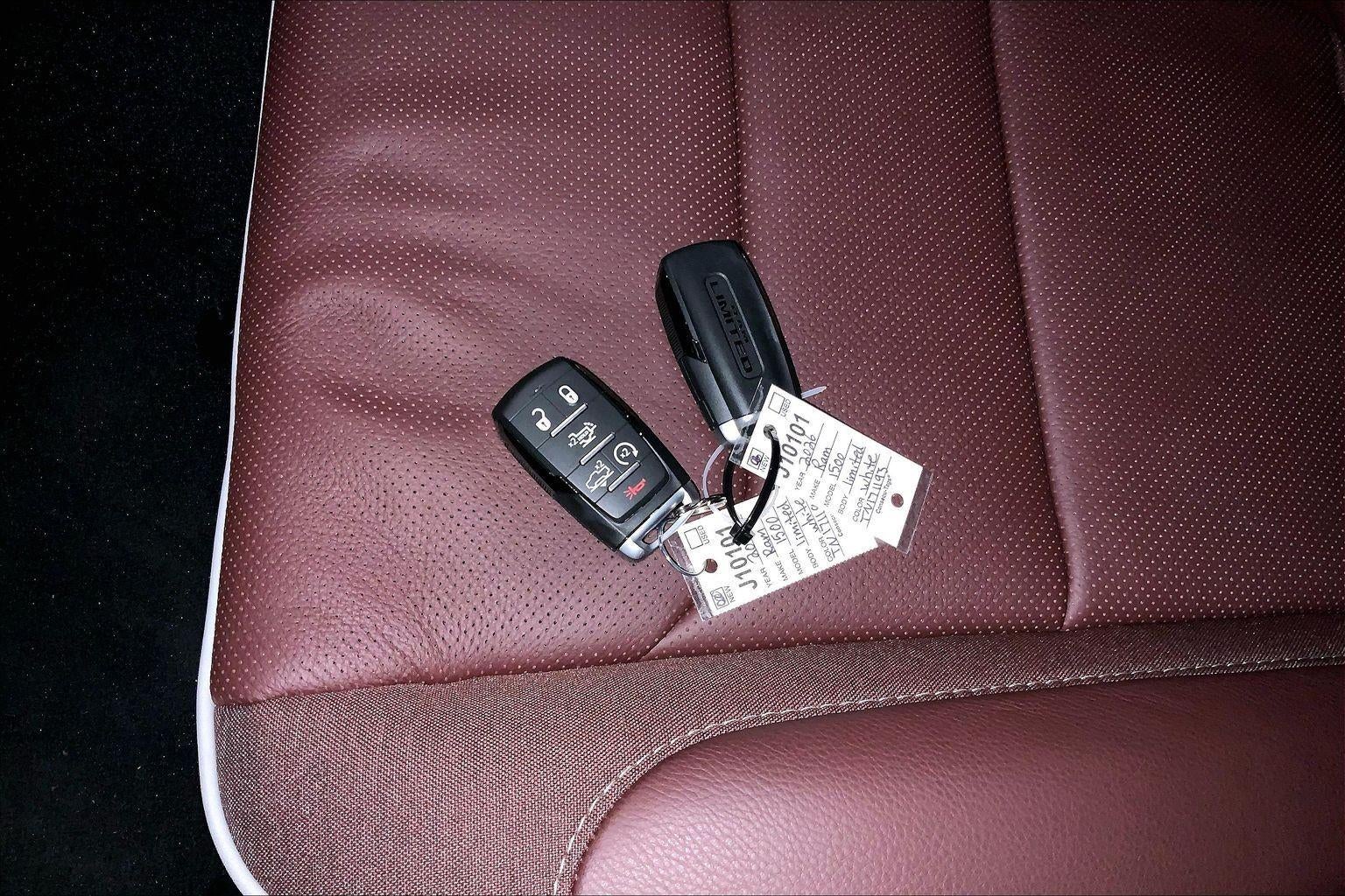 2026 RAM Ram 1500 RAM 1500 LIMITED CREW CAB 4X4 5'7' BOX