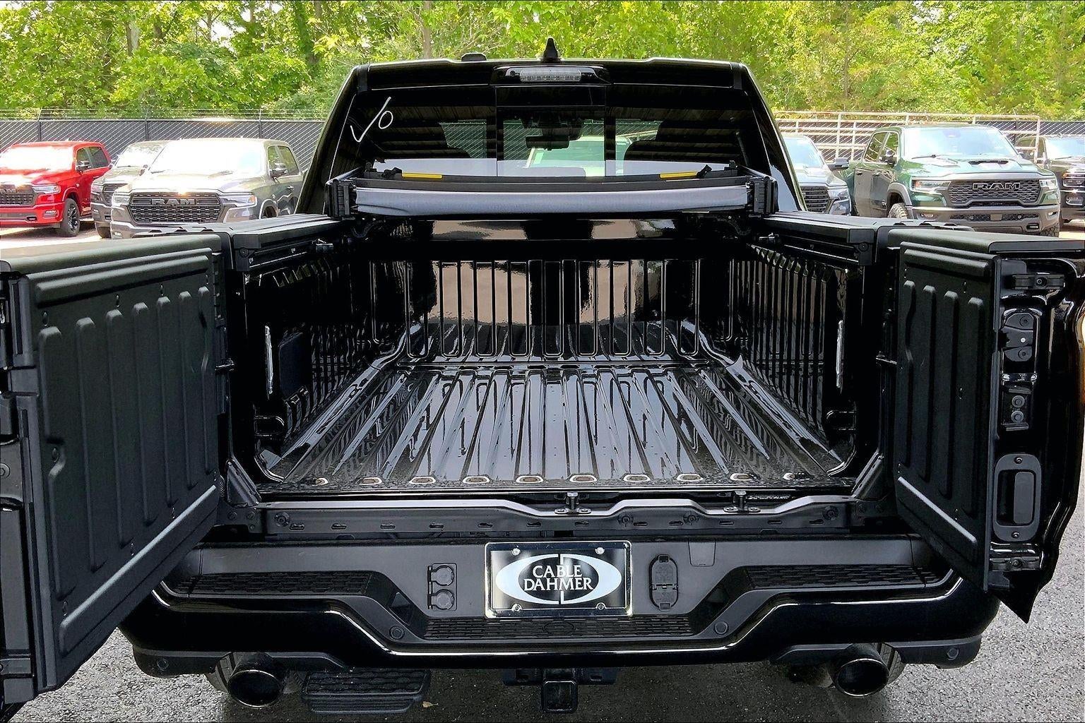 2026 RAM Ram 1500 RAM 1500 LIMITED CREW CAB 4X4 5'7' BOX