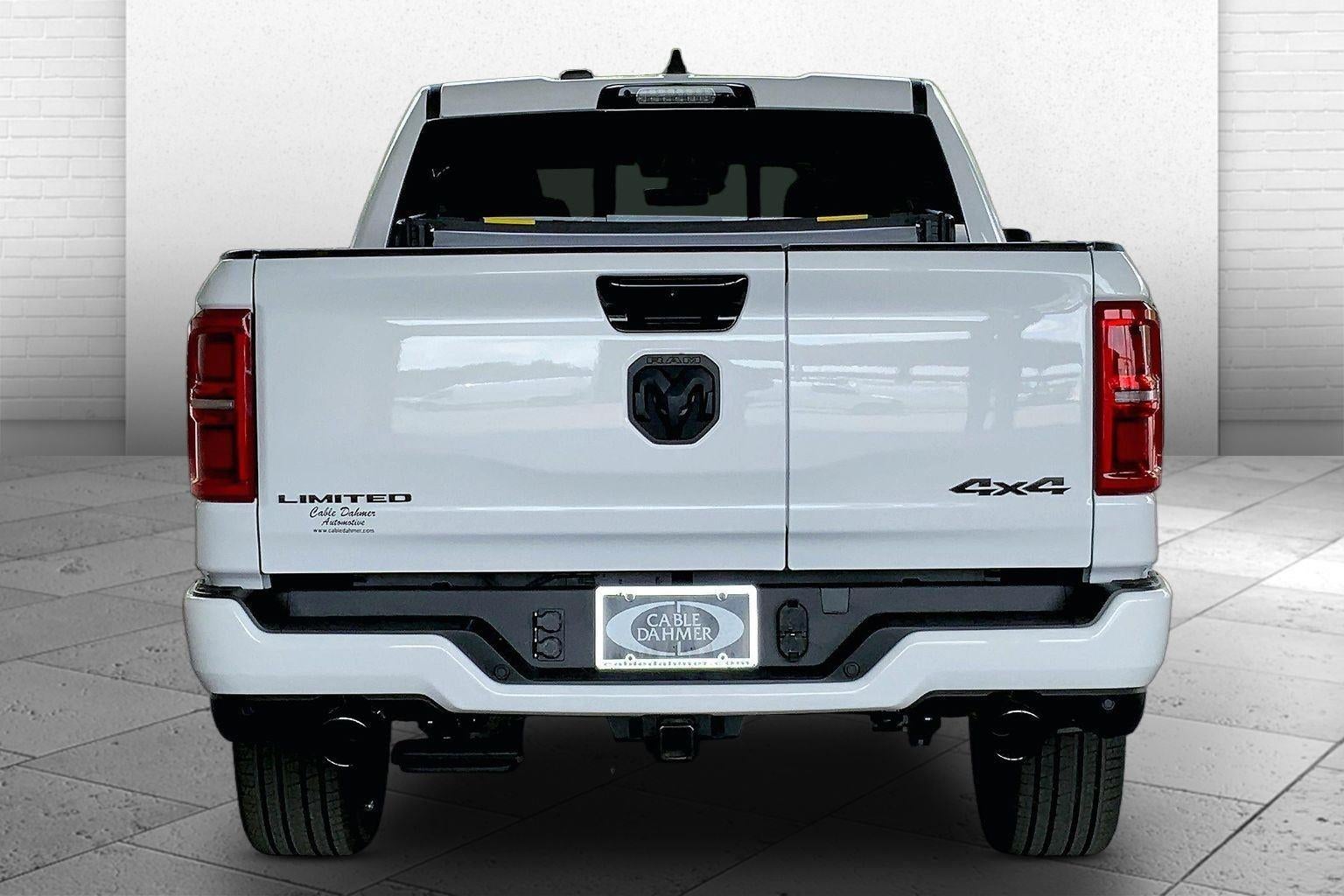 2026 RAM Ram 1500 RAM 1500 LIMITED CREW CAB 4X4 5'7' BOX